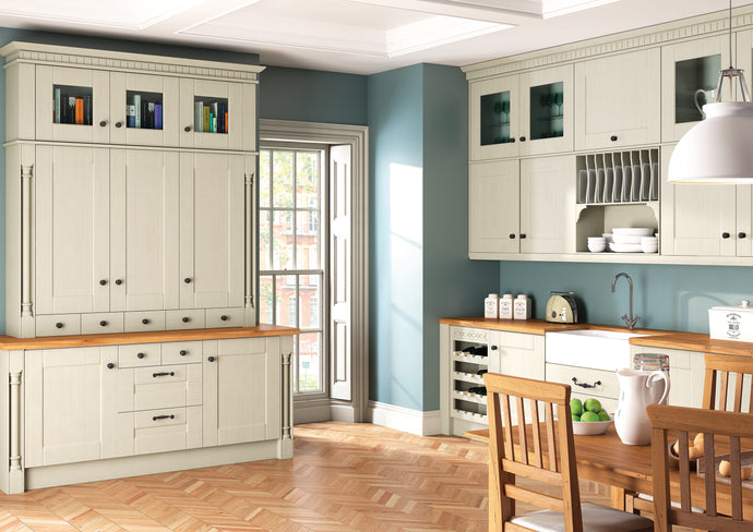 Warwick Shaker Kitchen - Over 40 Colour Options Available!
